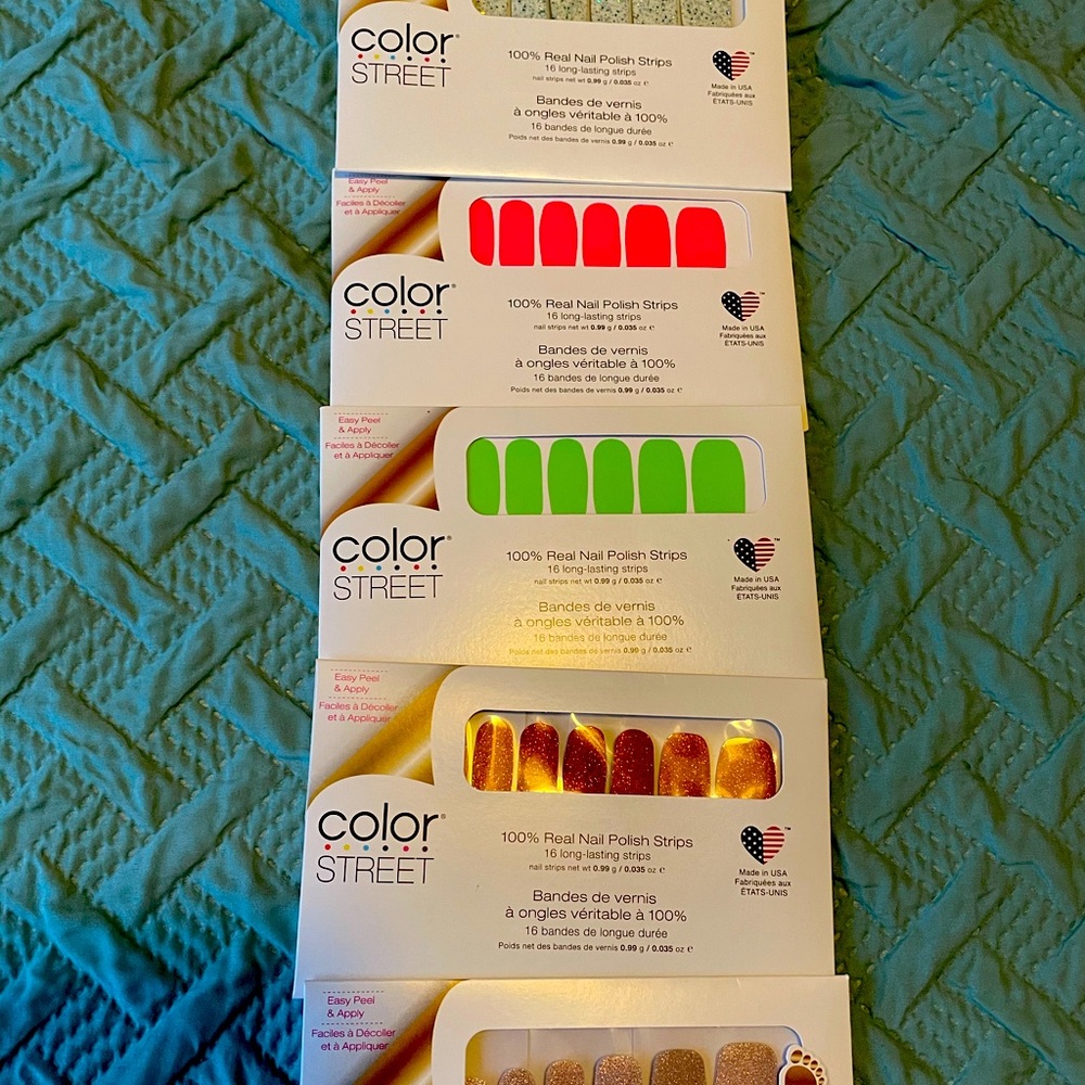 Color street (5) sets plus free samples !